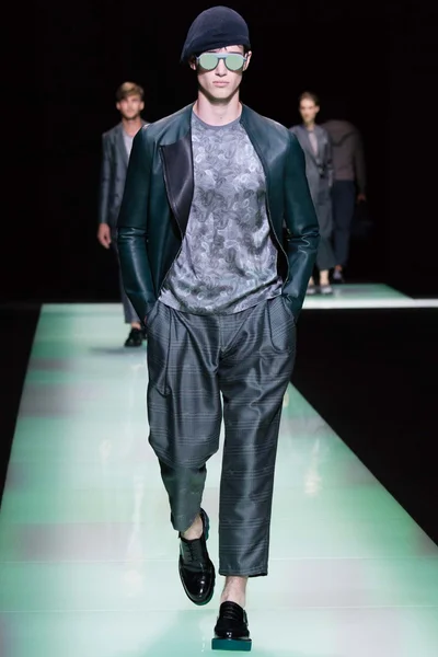 Look 68